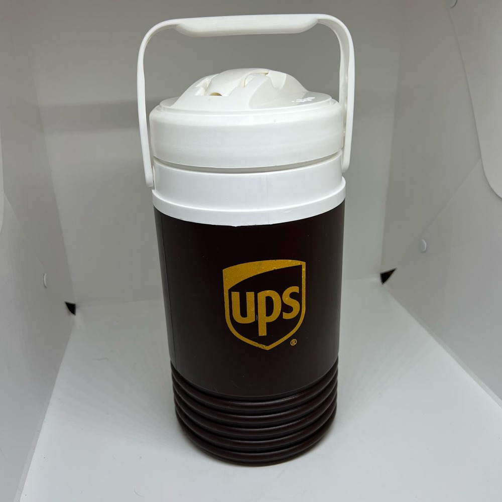 Vintage UPS Igloo 1/2 gallon